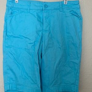 BOYS BLUE BERMUDA SHORTS SIZE 8